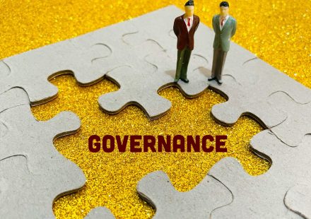 The ultimate guide to Corporate Governance for Startups: Building trust, scalability, and long-Term success Startup Corporate Governance Guide